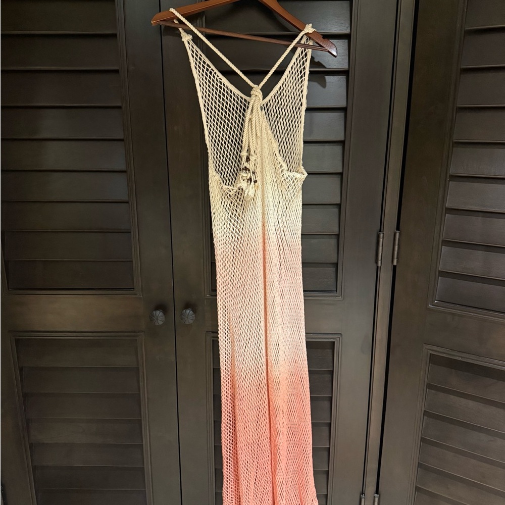 Women’s Z&L Europe dress